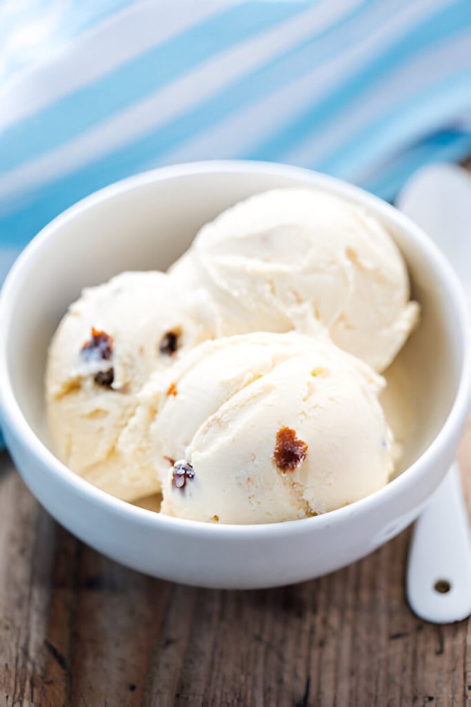 Oatmeal Ice Cream with Toasted Walnuts Recipe