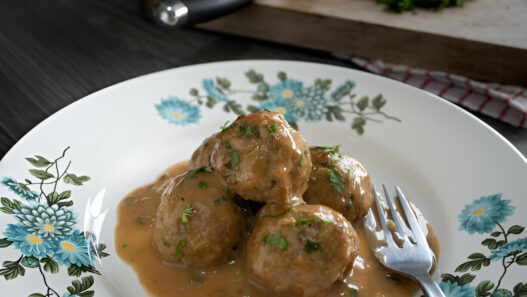 Meatballs in Spanish Sauce Recipe
