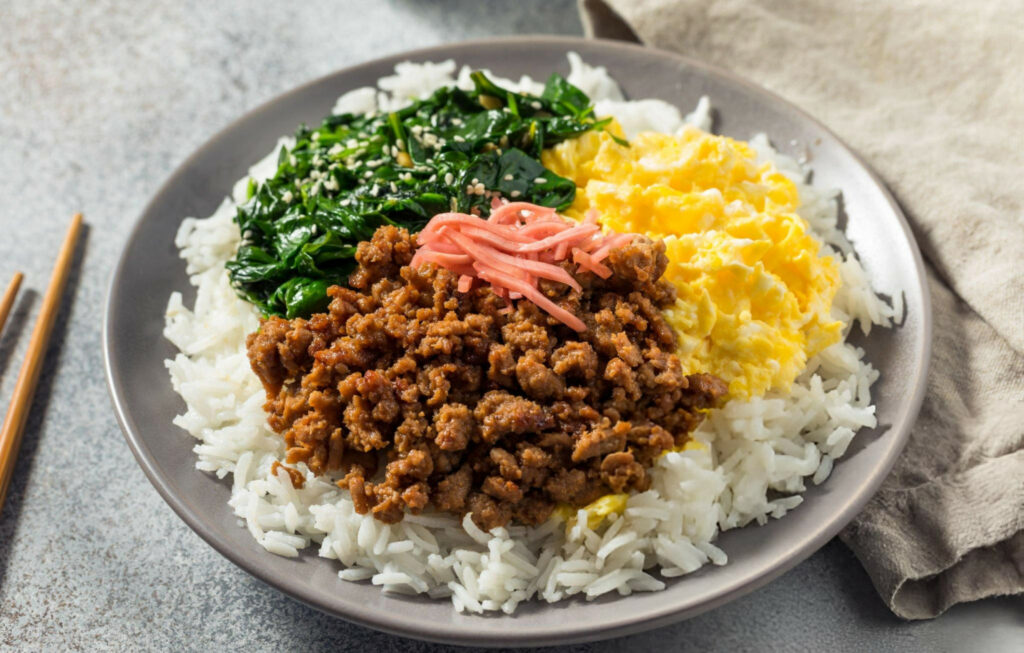 Sanshoku Soboro Donburi Recipe