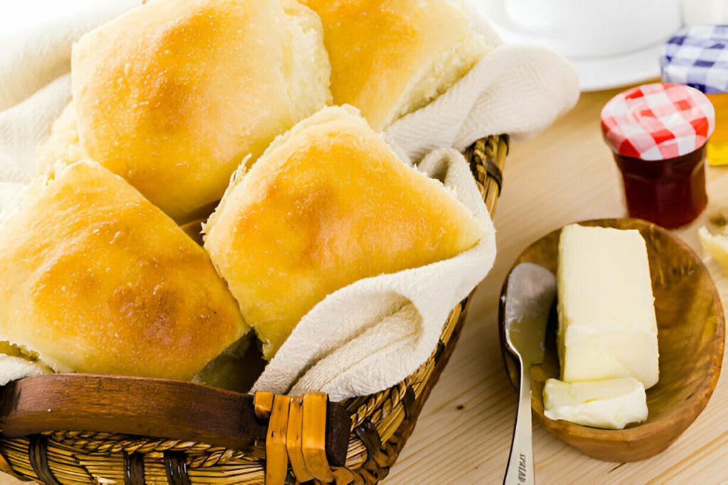 Soft and Buttery Dinner Rolls Recipe