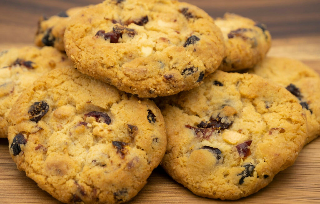 Cranberry Pistachio Shortbread Cookies Recipe