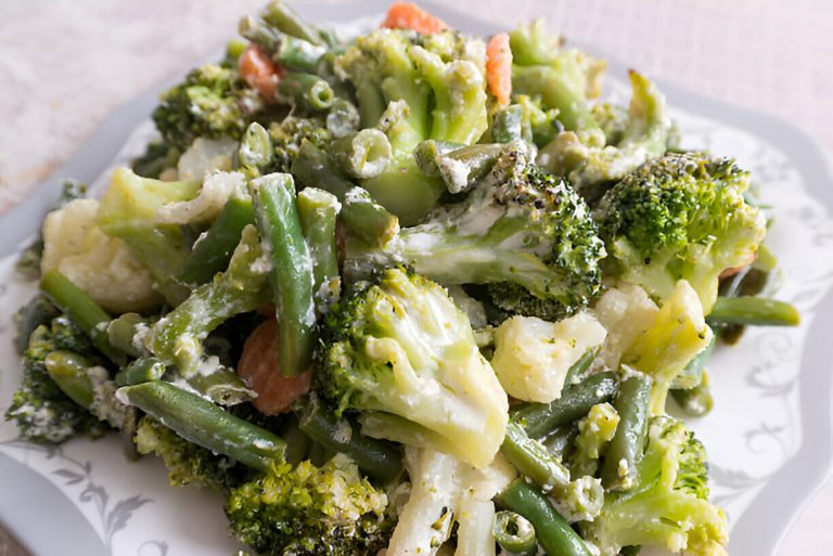 Steamed Mixed Vegetables with Sour Cream Recipe